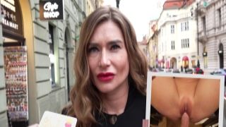 desiree dulce czech streets &ndash; russian manager