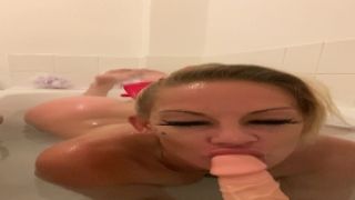 loulou gay onlyfans porn petite &ndash; bathtime dildo fucking!