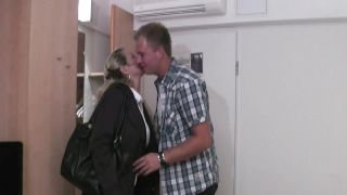 german milf hooker fuck with willow ryder brazzer young client in hotel for