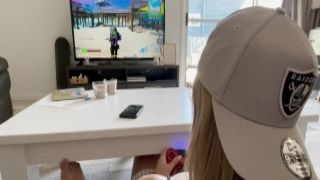 gamer girl asian bunnyx nude fucked