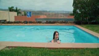 eternaldesire marie dee onlyfans leak elina by the pool