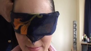 oldje blindfold game with kate c kira liv titfuck donald