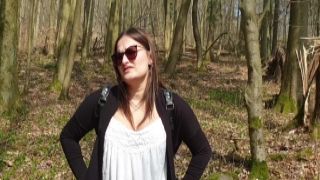 studentin holly outdoor nach der uni jk to inkou kyoushi im wald gefickt