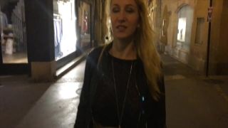 elisadreams flashing lerabuns porno in public in aix en provence